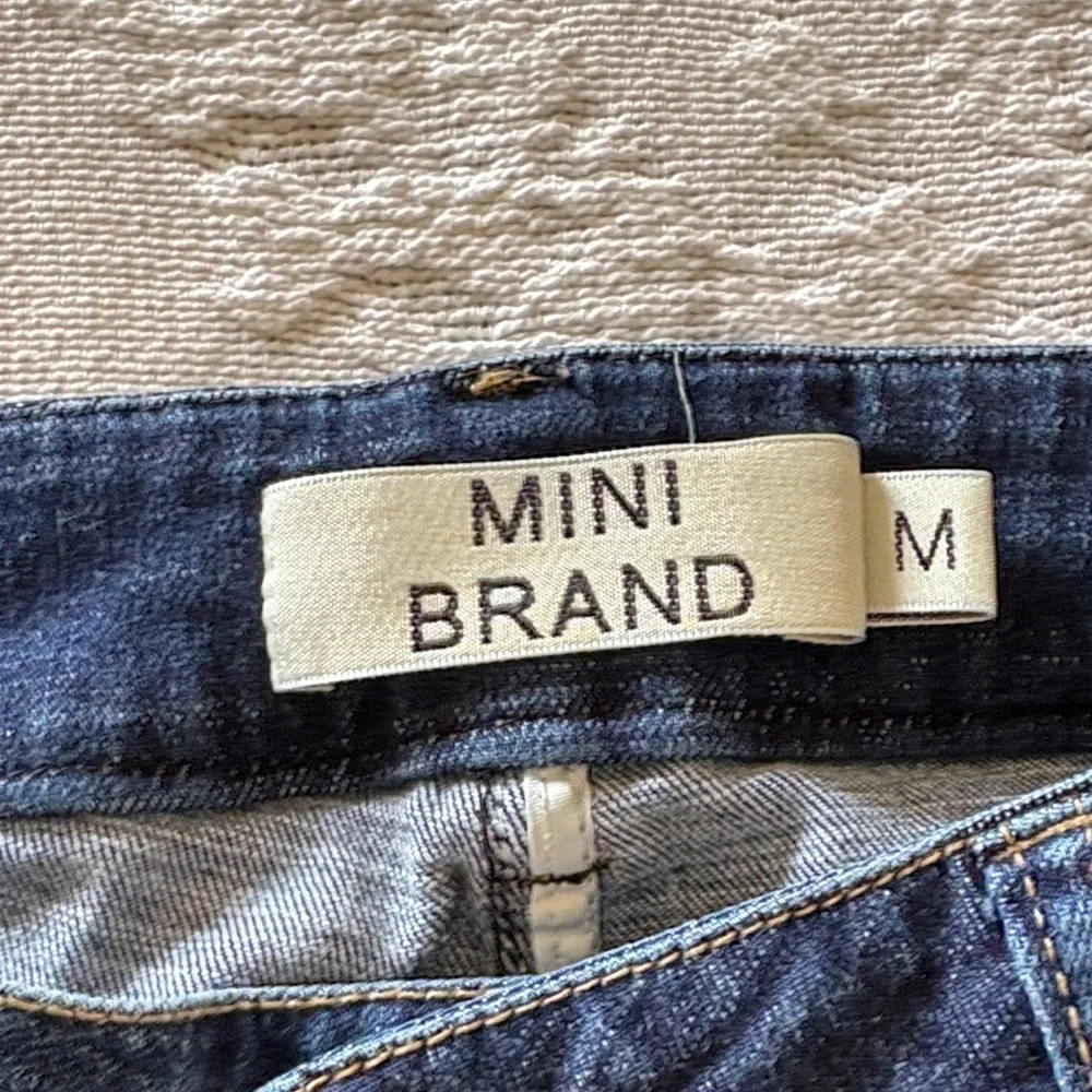 Mini Brand Womens Blue Skinny Ankle Jeans Leather Crystal Accents Gently Loved M - Picture 4 of 12